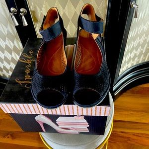 Clarks artisan wedge sandals.